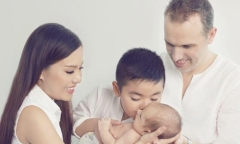 Niềm hạnh phúc với bạn trai Tây của nữ diễn viên đã 'qua một lần đò'