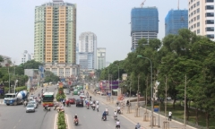 Hà Nội: Sẽ xén dải phân cách mở rộng mặt đường Nguyễn Chí Thanh