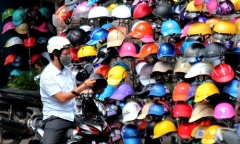 Tăng cường kiểm tra nồng độ cồn, giám sát xử lý nghiêm xe khách dừng đỗ trên cao tốc Hà Nội - Lào Cai