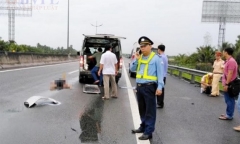 Tin tức tai nạn giao thông mới nhất hôm nay 9/8/2019: Đi bộ trên cao tốc, thanh niên bị tông tử vong