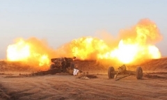 Syria: Phiến quân bất ngờ nã rocket, tấn công đầu não của Nga