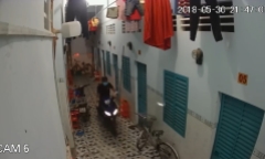 Video: Tên trộm táo tợn đột nhập xóm trọ