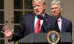 Trump nhắn Kim Jong-un