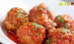 Cách làm thịt viên sốt cà chua đơn giản cho bữa trưa ngon cơm 
