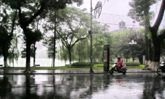 Dự báo thời tiết ngày 20/4: Miền Bắc mưa rào, đề phòng tố, lốc