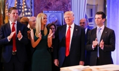 Hàng loạt nghị sĩ đảng Dân chủ tẩy chay lễ nhậm chức của Trump
