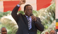 Người đứng sau vụ đảo chính lật đổ Tổng thống Zimbabwe là ai?