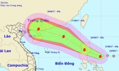 Xuất hiện bão Pakhar gần Biển Đông