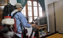 Hà Nội: Đi phun sốt xuất huyết, cán bộ y tế bị đánh rách miệng