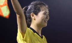 Video: Nhan sắc nữ trọng tài xinh như nữ thần gây sốt SEA Games 2019