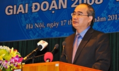 Nữ giảng viên khuyết tật và hành trình mang lại điều tốt đẹp cho những người “cùng khổ”