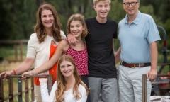 Cậu con trai duy nhất của tỷ phú Bill Gates: Học cực giỏi lại có tài lẻ, cuộc sống kín tiếng ít ai biết tới
