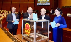 14 vị lãnh đạo trải qua 3 lần lấy phiếu tín nhiệm đạt kết quả thế nào?