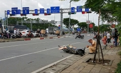 Tin tức tai nạn giao thông mới nhất hôm nay 19/10/2019: Va chạm xe bồn, 4 người gia đình thương vong