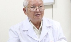 Giáo sư đầu ngành tiêu hoá: Hãy nhớ các dấu hiệu sau để không chết vì ung thư đại tràng