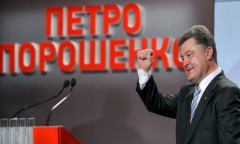 Tổng thống Poroshenko hứa hẹn “cuộc sống mới” cho Ukraina