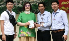Du khách Hàn Quốc nhận lại ví có 70 triệu đồng ở Đà Nẵng
