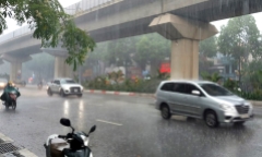 Tin tức dự báo thời tiết hôm nay 23/7: Hà Nội mưa rất to
