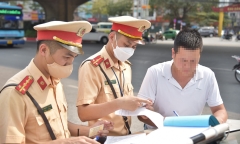 Những loại giấy tờ phải mang theo khi tham gia giao thông