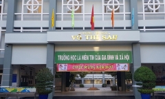 TP.HCM: Quỹ phụ huynh toàn chi tiền 