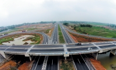 Thủ tướng chỉ đạo đẩy mạnh giải ngân vốn đầu tư công năm 2024