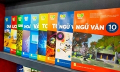 Nỗ lực điều chỉnh giá sách giáo khoa, đảm bảo an sinh xã hội