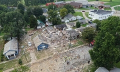 Nổ lớn kinh hoàng tại Mỹ khiến 3 người thiệt mạng, hàng chục ngôi nhà bị tàn phá