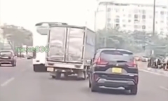 CSGT truy tìm xe tải lạng lách, đánh võng trên đại lộ Phạm Văn Đồng