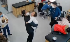 Em bé co giật do sốt cúm A, bác sĩ mách phụ huynh một thứ không thể thiếu trong nhà