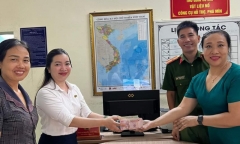 Chuyển khoản nhầm 240 triệu đồng trong lúc trả lương cho nhân viên 