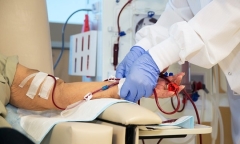 Định mệnh nghiệt ngã từ sai sót y khoa Đông-Tây: Máy lọc máu bơm nhầm chất tẩy rửa, bệnh nhân tử vong thương tâm