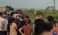 Vụ người đàn ông bị tàu tuyến Hà Nội - Hải Phòng đâm chết: Lãnh đạo xã nói gì?