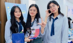 Bất ngờ trước học phí