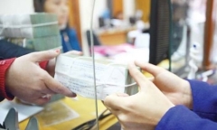 Vay tiền ngân hàng: Nên chọn lãi suất vay cố định hay thả nổi?