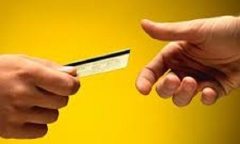 Nữ đại gia - người ăn xin và thẻ ngân hàng trị giá gần 20 tỷ