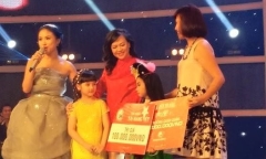 Hình ảnh đời thường tinh nghịch của ‘Thị Màu’ Đức Vĩnh