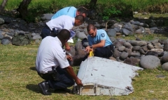 Pháp nghi ngờ MH370 bị khủng bố tấn công