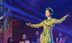 Phạm Phương Thảo: “Tôi có thế giới nội tâm cuồn cuộn khó kiểm soát”