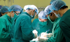 Tin thời sự mới nóng nhất 24/2: Bộ Nội vụ trả lời kiến nghị 