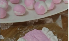 Cô gái làm bánh bao hình hàm răng, dân tình “khóc thét” vì thành phẩm thật tới mức không dám ăn