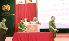 Công an Hà Nội quyên góp 500 triệu đồng ủng hộ nạn nhân vụ cháy chung cư mini