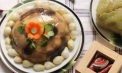 Vợ trổ tài làm món gà nấu đông, chồng con không muốn ra khỏi cửa chỉ ở nhà để ăn