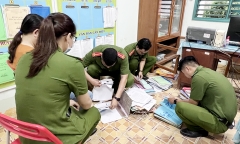 An Giang: Bắt nguyên Hiệu trưởng và kế toán trường tiểu học tham ô gần nửa tỷ đồng