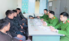 Quảng Ninh: Triệt phá sới bạc, thu giữ hơn 200 triệu đồng