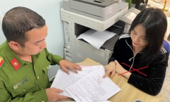 Cựu nhân viên ngân hàng được tại ngoại nuôi con nhỏ, lừa đảo hơn 800 triệu đồng