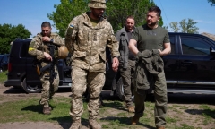 Tin tức Ukraine mới nhất ngày 6/6: Tổng thống Ukraine đến thăm mặt trận Donetsk-Luhansk