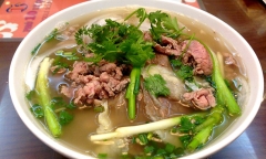 Cách làm phở tái lăn thơm ngon bổ dưỡng