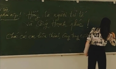 Xúc động trước bài tập cuối cùng cô giáo chủ nhiệm gửi đến học trò trong buổi chia tay