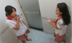 Nhà trường mời công an vào cuộc vụ nữ sinh hút thuốc, đánh nhau trong nhà vệ sinh