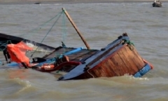 Lật thuyền trên sông sau đám tang vợ, 3 thành viên trong một gia đình tử vong thương tâm ở Ấn Độ